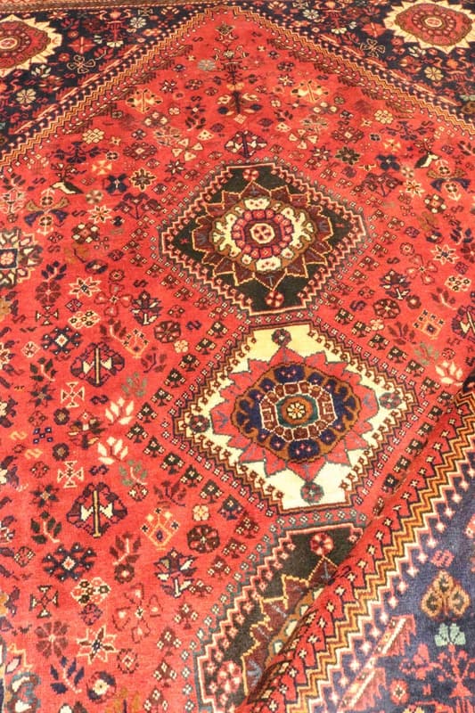 Ghashghai Carpet 284x188