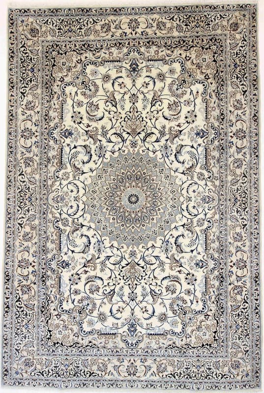 NAIN 9 La  Carpet 315x208