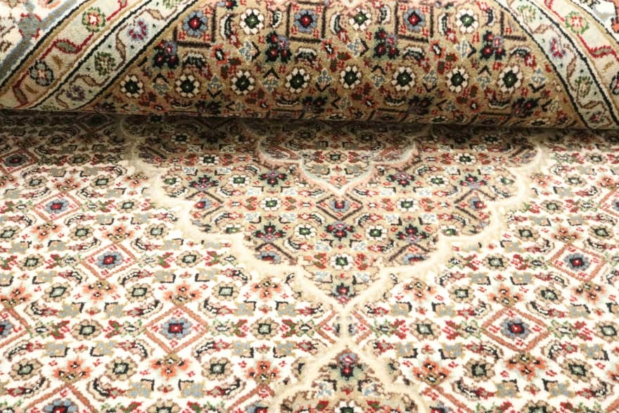 Tabriz Mahi 203x140