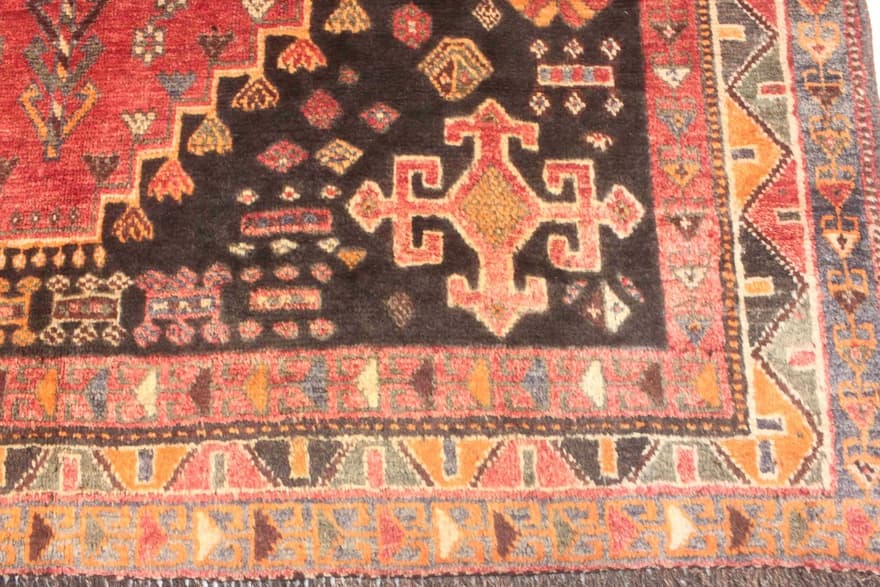 Shiraz 252x165