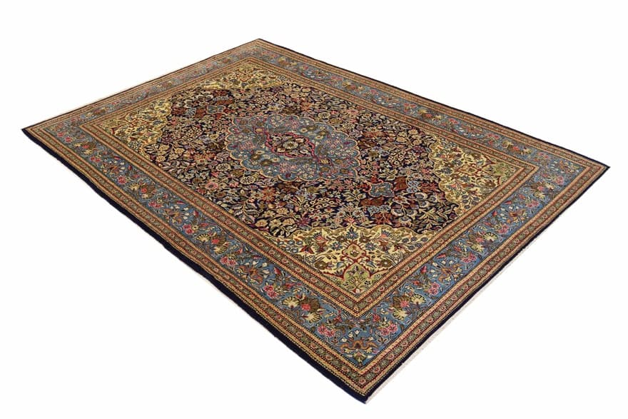 Ghom 338x230
