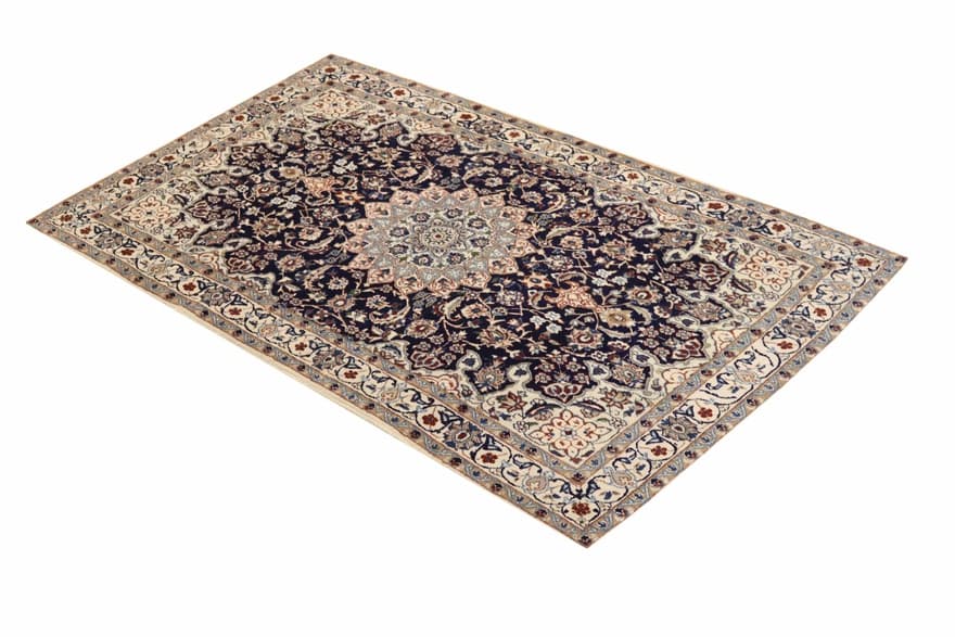 Handgeknüpfter Nain-Perserteppich 208x120 cm