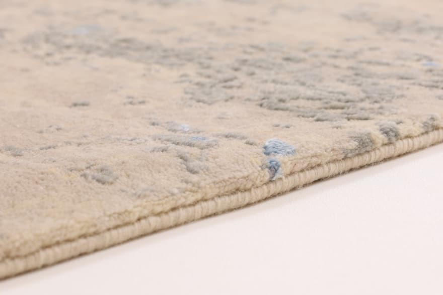 MODERN Lotus Carpet 317x251
