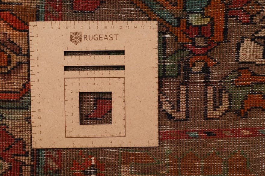 Ghashgahi Carpet  224x150 - Image 5
