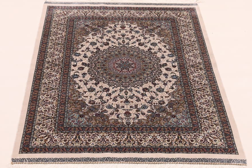 Ghom Aloe Carpet 120x80