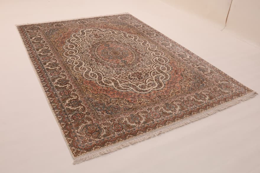 Kashmir Silk Carpet 307x222