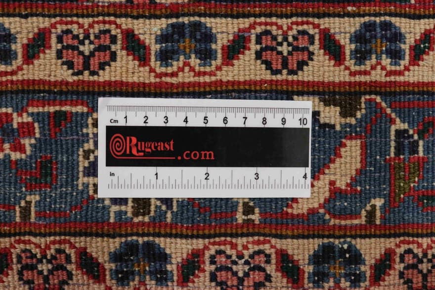 Vintage Carpet 388x300