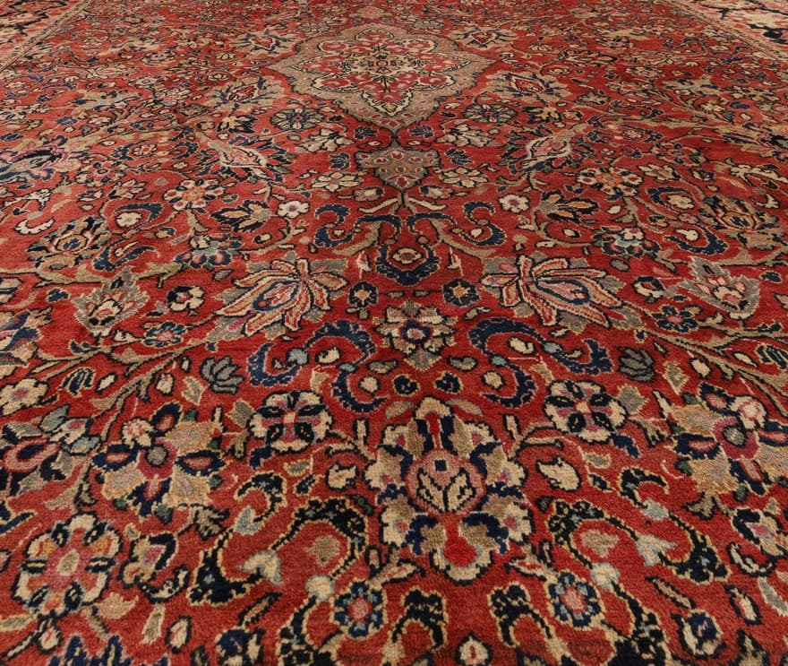 Ankique Sarouk Carpet  428x319 - Image 6