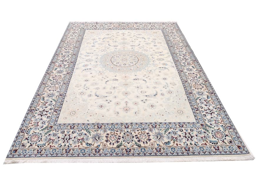 Nain 9 la carpet 310x200