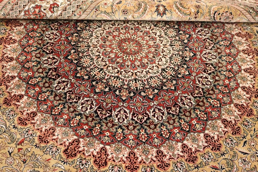 China Seide 245x155 - Image 6