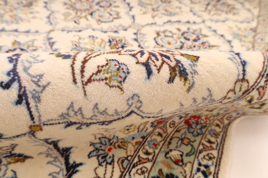 Kashan Carpet  280x95 - Image 4