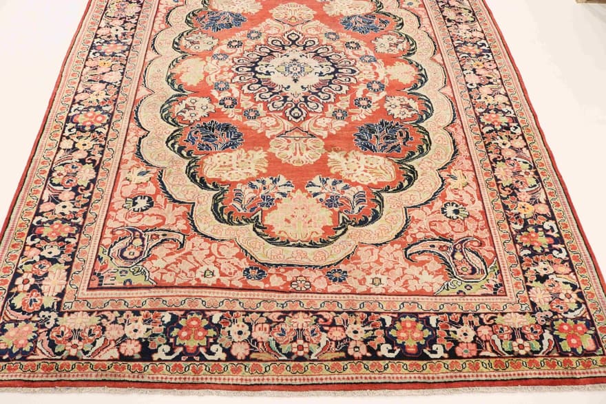 Mohajeran Antik Teppich 366x281