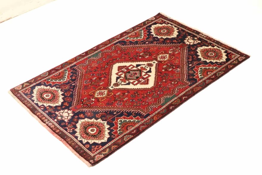 Ghashghai Carpet 166x106