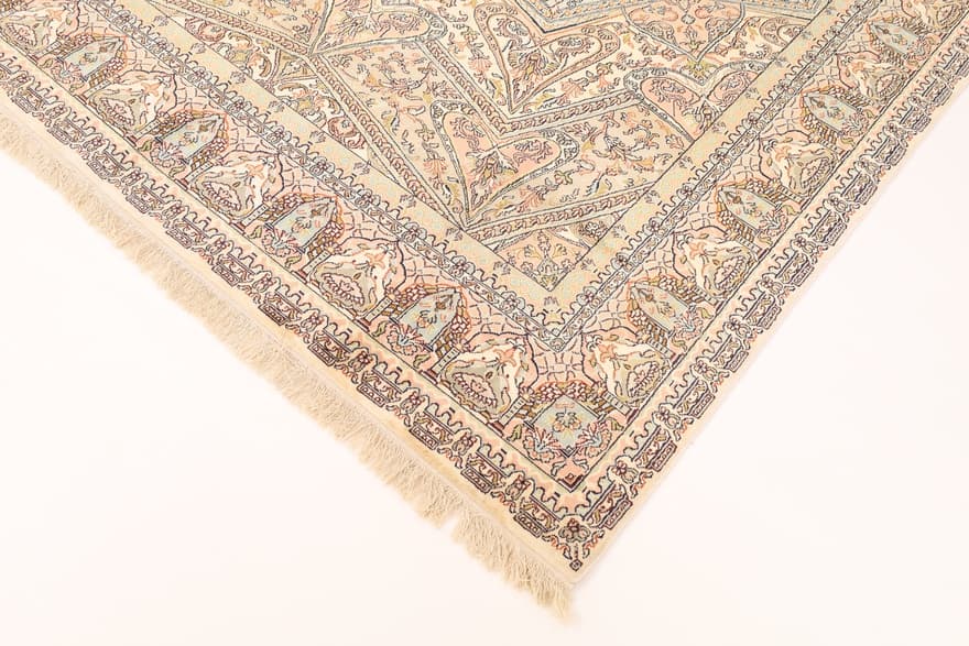 Kashmir SILK Carpet  281x180