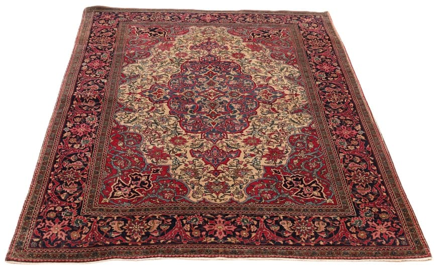 Antique Isfahan Carpet 203x142
