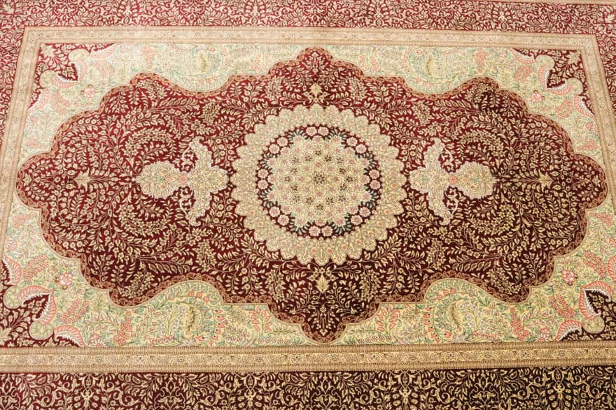 GhomSilk 205x129