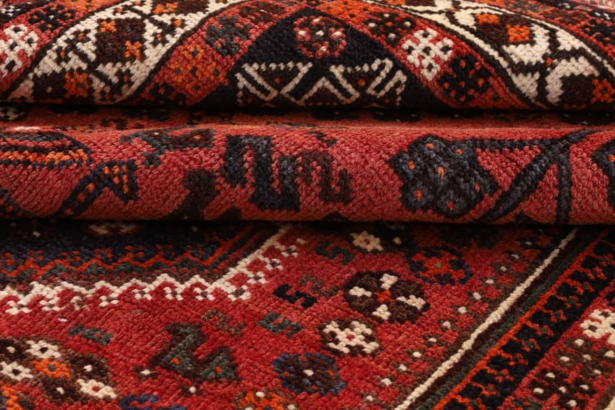 Shiraz Carpet 252x161