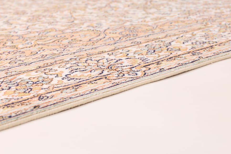 Kahmir Silk 199x123