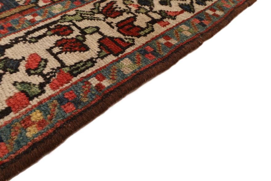Bakhtiar Antique Carpet 200x145