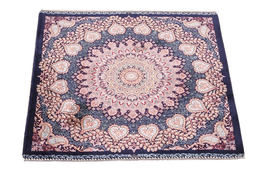 Qom Daisy Carpet 70x70