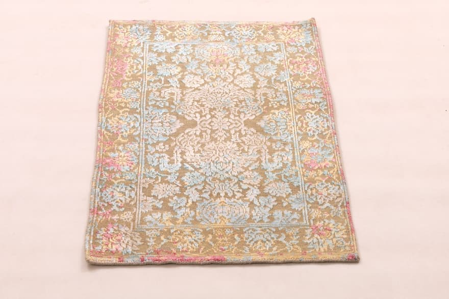 Modern Lotus Carpet 90x58