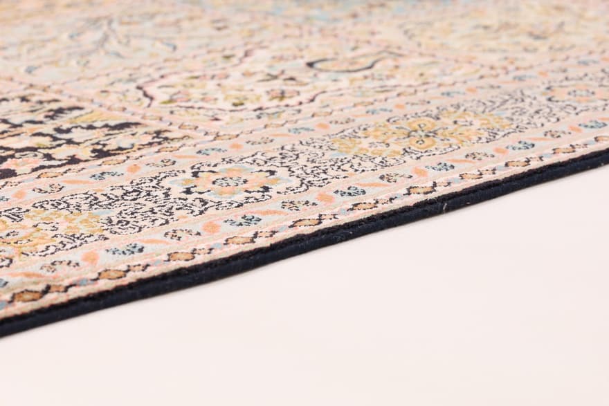 Kahmir Silk 158x91