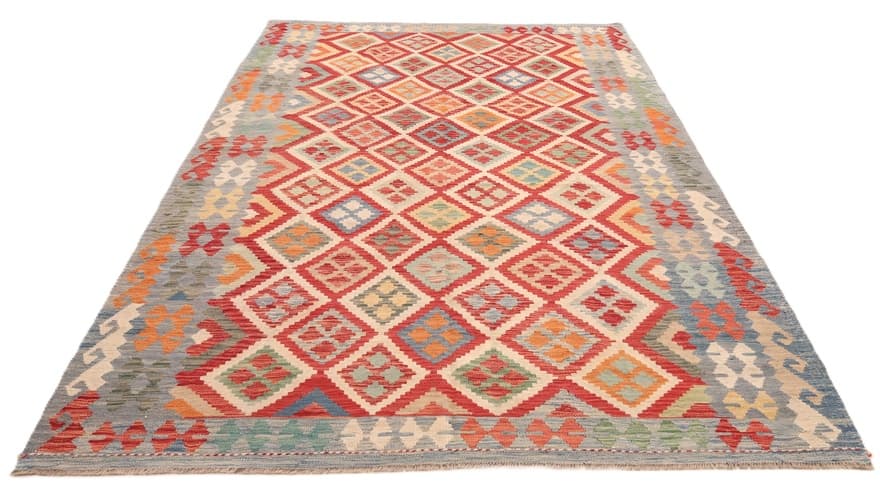 Kilim Carpet 300x193 - Image 4