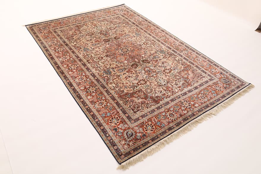 Kashmir SILK 274x190