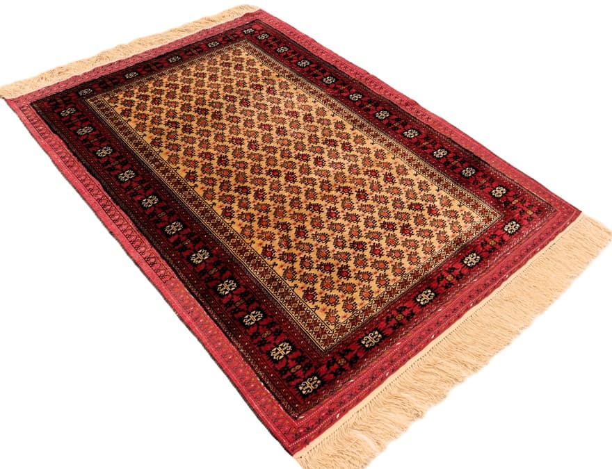 Quchan Seide Teppich 124x82