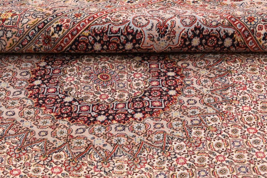 Moud Carpet 292x243