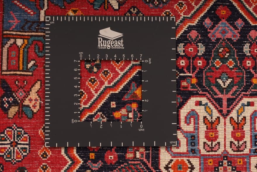 Gashghai Carpet 63x61 - Image 4