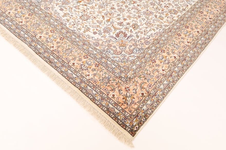 Kashmir SILK 295x197 - Image 6