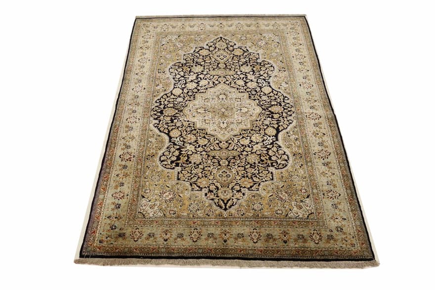 Ghom Silk Carpet 224x146