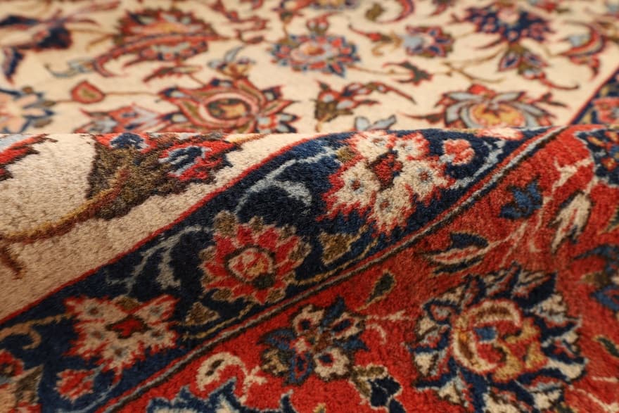 Antike  Isfahan Teppich  220x149 - Image 6