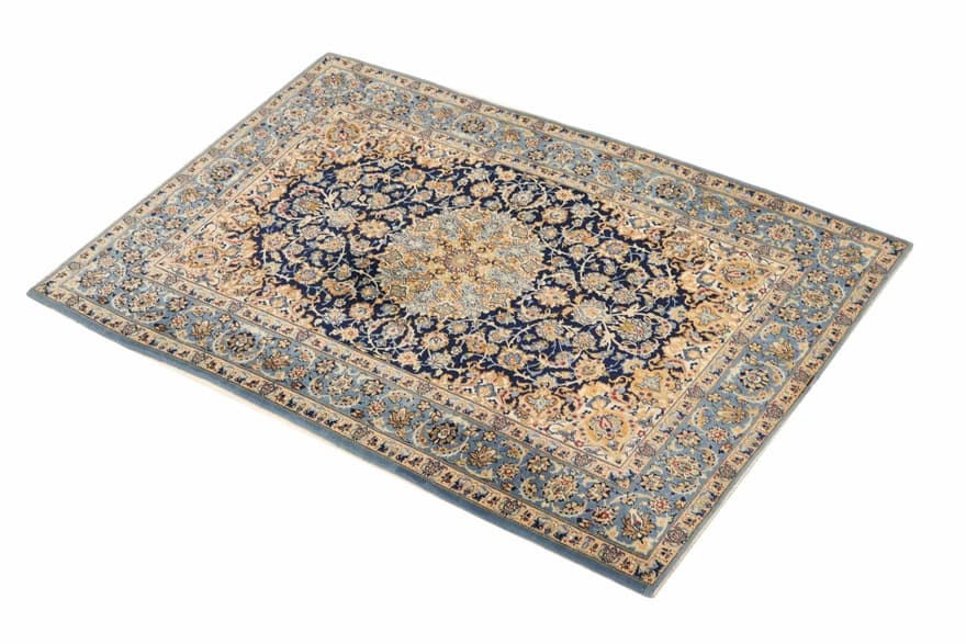 Isfahan Carpet 163x105