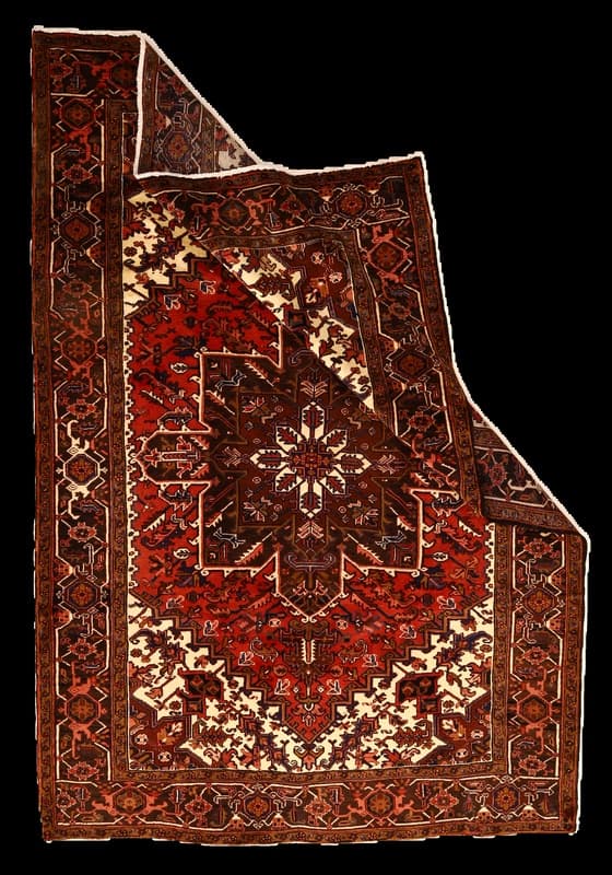 Heriz Carpet  307x210 - Image 3