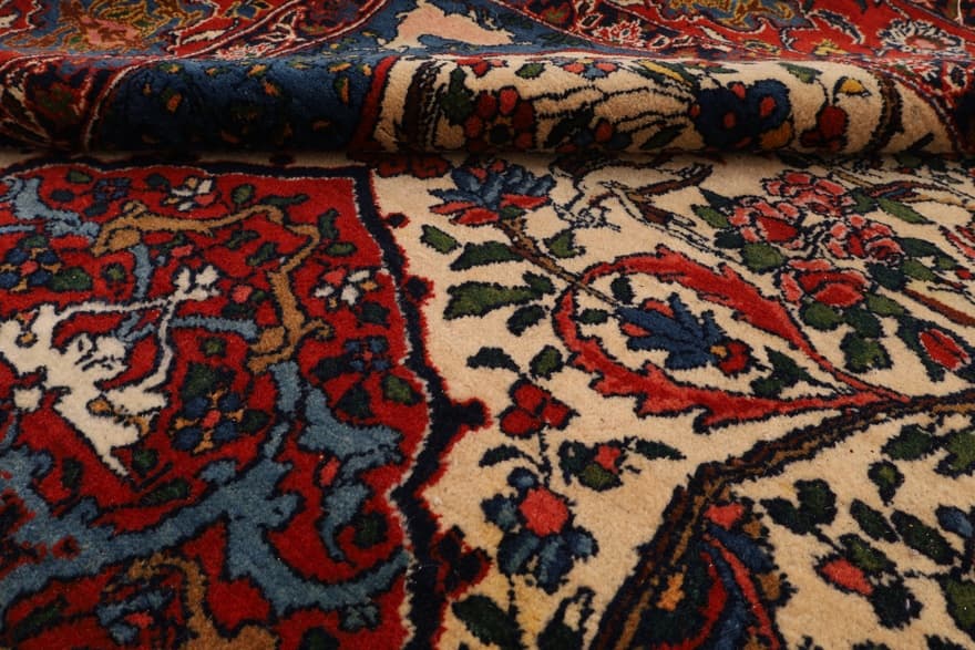 Isfahan Antique Carpet 230x150