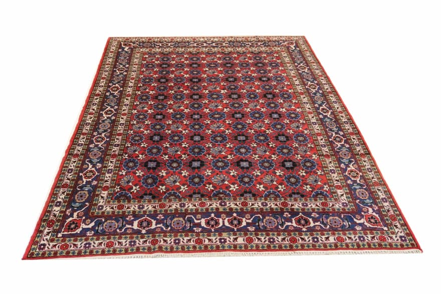 Waramin 330x219 - Image 2