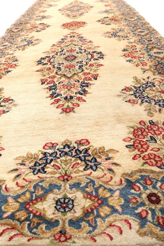 Kerman Teppich 380x94
