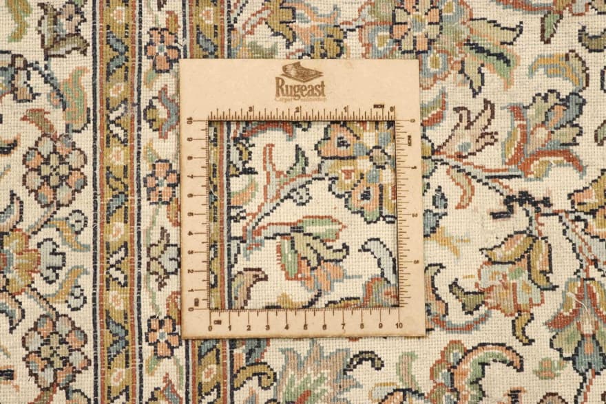 KASHMIR SEIDE Teppich  275x182