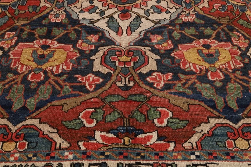 Bakhtiar Carpet 200x145