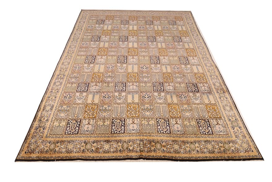 Kashmirsilk Carpet 307x216