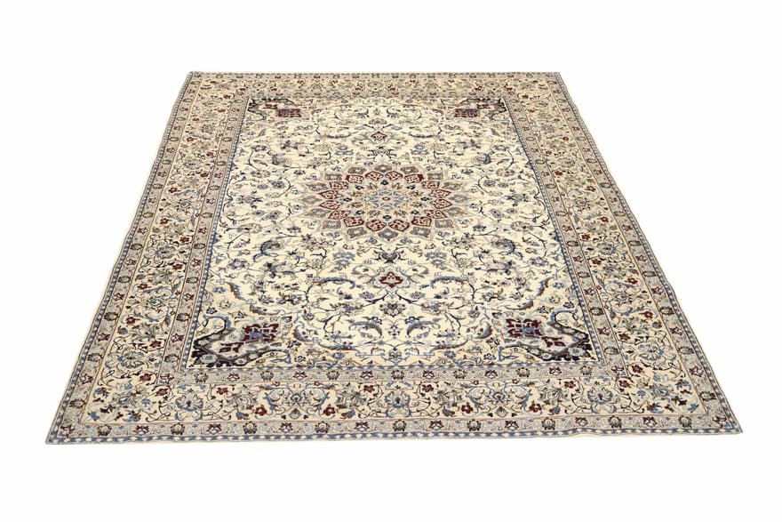 NAIN Carpet 303x204