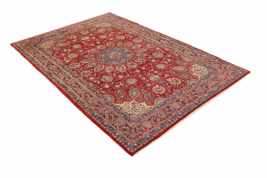 Sarough Carpet 338x220