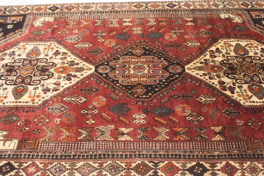 Ghashghai Carpet 320x171