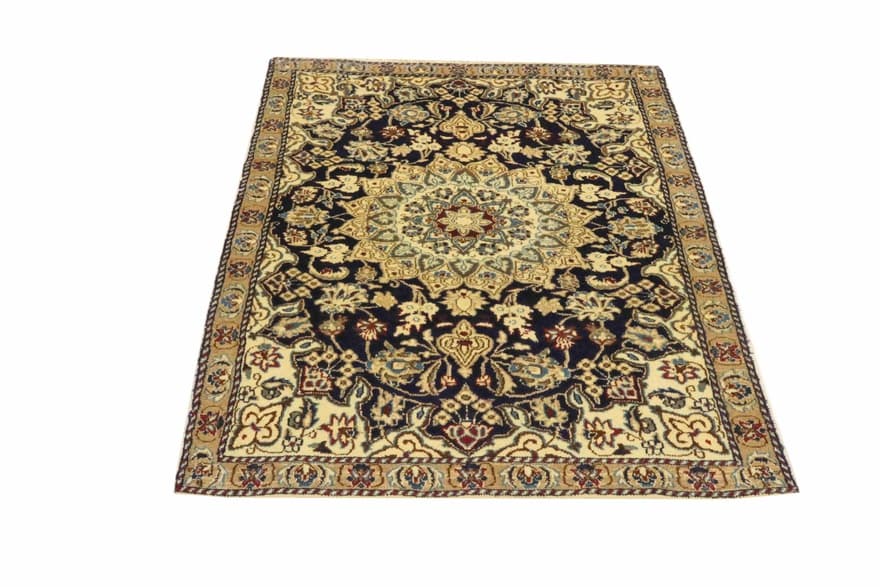 Nain Carpet 150x93