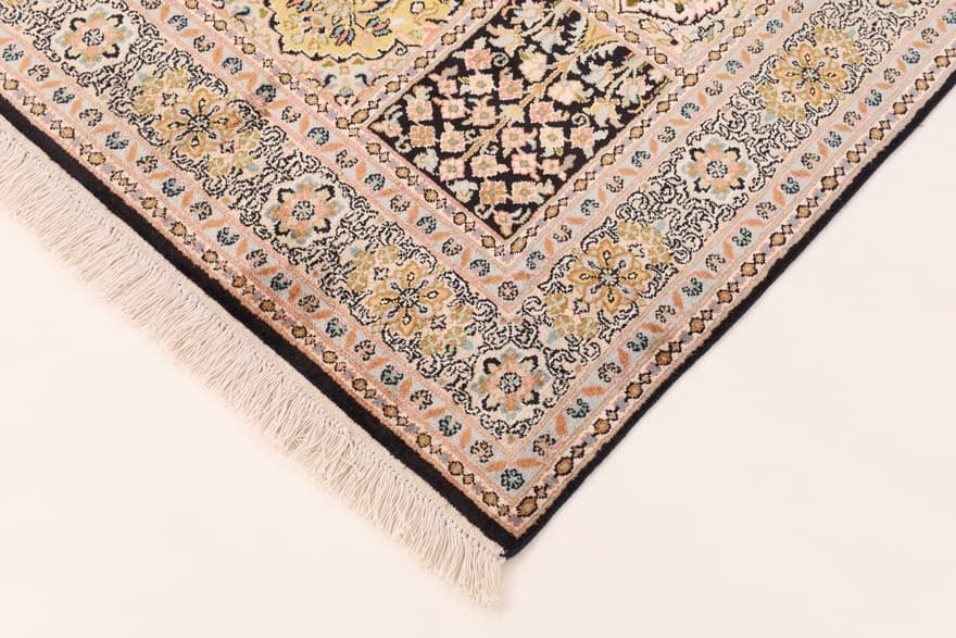 Kahmir Silk 158x91