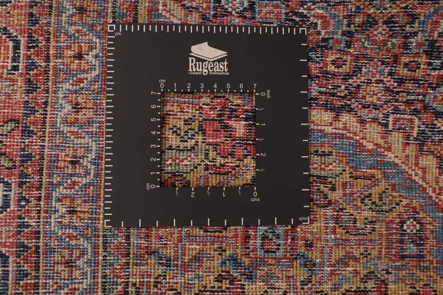 Djozan Antique Carpet 208x132