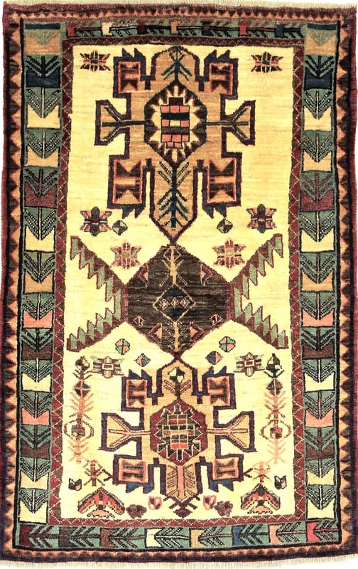Shiraz Carpet 184x119 - Image 1