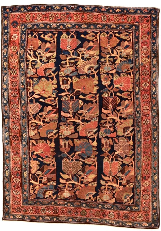 Antique  Azerbeijan  Carpet 190x133 - Image 1